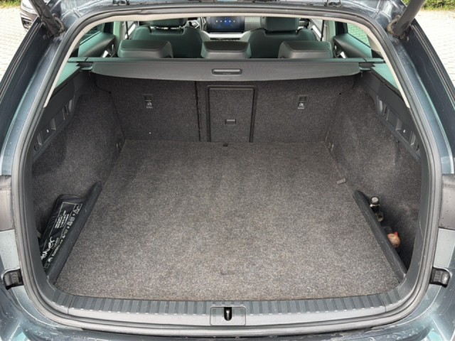 SKODA OCTAVIA 1.4 TSI iV STYLE TREKHAAK/ELEK-KLEP/CAMERA/MEM/ACC/STOEL+STUURVERW, Vortkamp Enschede, Enschede