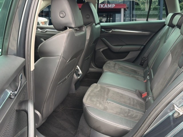 SKODA OCTAVIA 1.4 TSI iV STYLE TREKHAAK/ELEK-KLEP/CAMERA/MEM/ACC/STOEL+STUURVERW, Vortkamp Enschede, Enschede