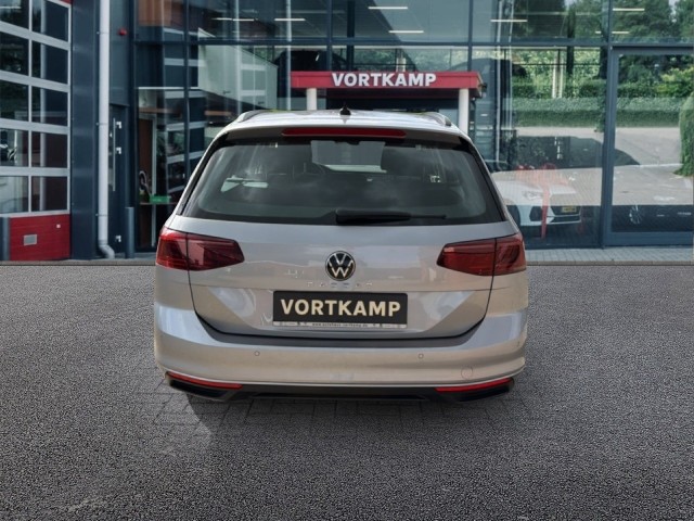 VOLKSWAGEN PASSAT 2.0 TDI BUSINESS TREKHAAK/CAMERA/ELEK-KLEP/IQ/ACC/STOEL+STUURVERW, Vortkamp Enschede, Enschede