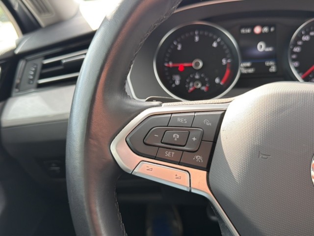 VOLKSWAGEN PASSAT 2.0 TDI BUSINESS TREKHAAK/CAMERA/ELEK-KLEP/IQ/ACC/STOEL+STUURVERW, Vortkamp Enschede, Enschede