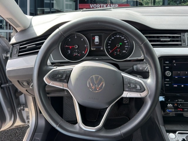 VOLKSWAGEN PASSAT 2.0 TDI BUSINESS TREKHAAK/CAMERA/ELEK-KLEP/IQ/ACC/STOEL+STUURVERW, Vortkamp Enschede, Enschede