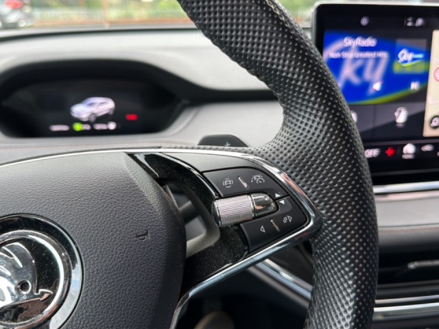 SKODA ENYAQ 80 150KW TREKHAAK/CAMERA/ELEK-KLEP/ACC/LEDER/MEM/STOEL+STUURVERW, Vortkamp Enschede, Enschede