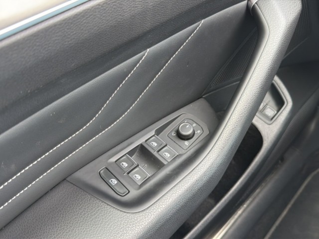 VOLKSWAGEN PASSAT VARIANT 1.5 TSI GTE TREKHAAK/CAMERA/ACC/IQ-LIGHTS/DIG-DASH/, Vortkamp Enschede, Enschede