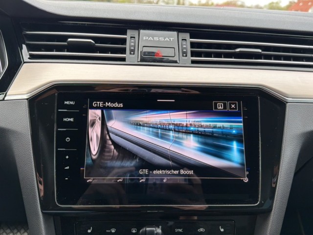 VOLKSWAGEN PASSAT VARIANT 1.5 TSI GTE TREKHAAK/CAMERA/ACC/IQ-LIGHTS/DIG-DASH/, Vortkamp Enschede, Enschede