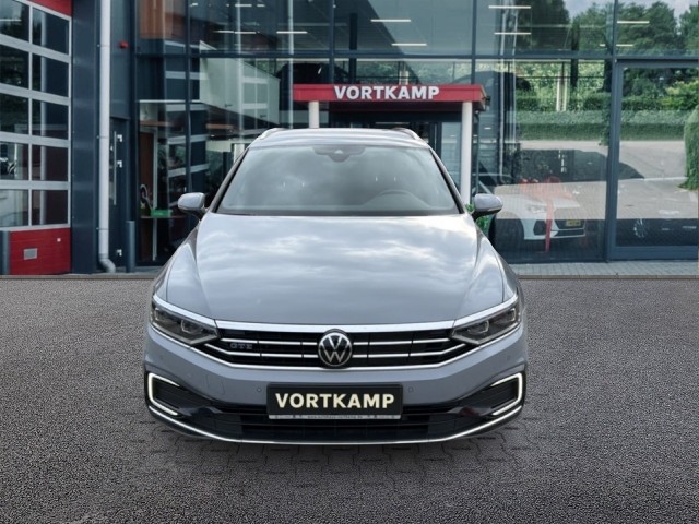 VOLKSWAGEN PASSAT VARIANT 1.5 TSI GTE TREKHAAK/CAMERA/ACC/IQ-LIGHTS/DIG-DASH/, Vortkamp Enschede, Enschede