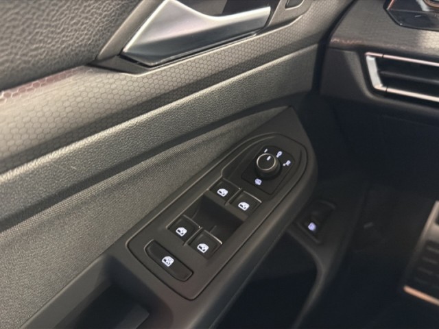 VOLKSWAGEN GOLF 1.4 TSI GTE CAMERA/ACC/HEAD-UPDIS/STOEL+STUURVERW/NAVI/CARPLAY, Vortkamp Enschede, Enschede