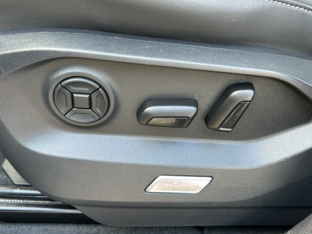 VOLKSWAGEN TOUAREG 3.0 TSI E-HYBRID 4MOTION TREKHAAK/PANO-DAK/ELEK-KLEP/360CAM/LEDER/ACC/STOELVERW, Vortkamp Enschede, Enschede