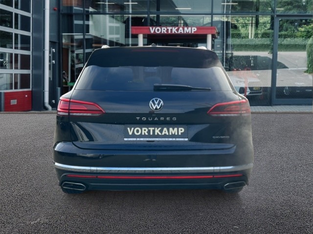 VOLKSWAGEN TOUAREG 3.0 TSI E-HYBRID 4MOTION TREKHAAK/PANO-DAK/ELEK-KLEP/360CAM/LEDER/ACC/STOELVERW, Vortkamp Enschede, Enschede