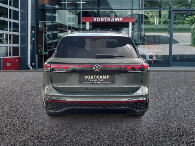 VOLKSWAGEN TIGUAN 1.5 TSI HYBRID R-LINE TREKHAAK/PANO-DAK/ELEK-KLEP/360CAM/ACC/HK/MEM/STOELVERW, Vortkamp Enschede, Enschede