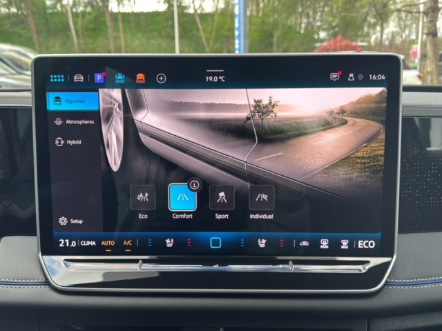 VOLKSWAGEN TIGUAN 1.5 TSI HYBRID R-LINE TREKHAAK/PANO-DAK/ELEK-KLEP/360CAM/ACC/HK/MEM/STOELVERW, Vortkamp Enschede, Enschede