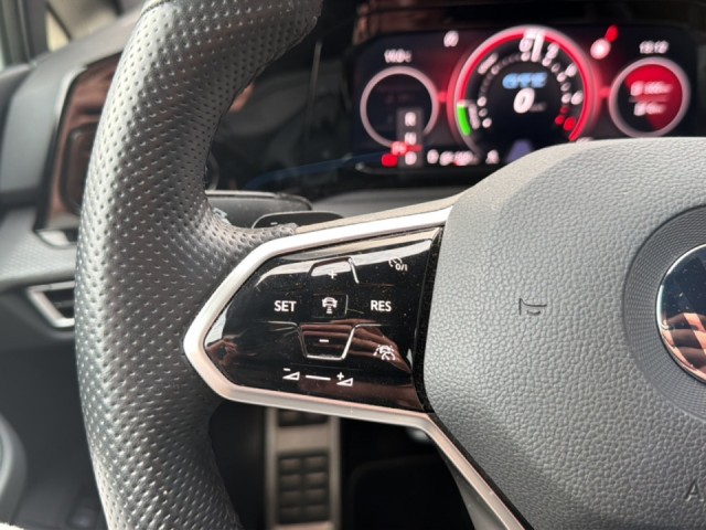 VOLKSWAGEN GOLF 1.4 TSI GTE CAMERA/ACC/IQ-LIGHTS/STOEL+STUURVERW/NAVI/CARPLAY, Vortkamp Enschede, Enschede