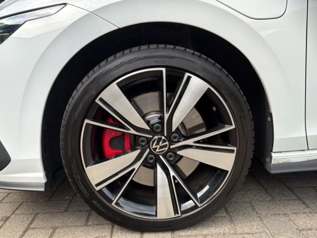 VOLKSWAGEN GOLF 1.4 TSI GTE CAMERA/ACC/IQ-LIGHTS/STOEL+STUURVERW/NAVI/CARPLAY, Vortkamp Enschede, Enschede