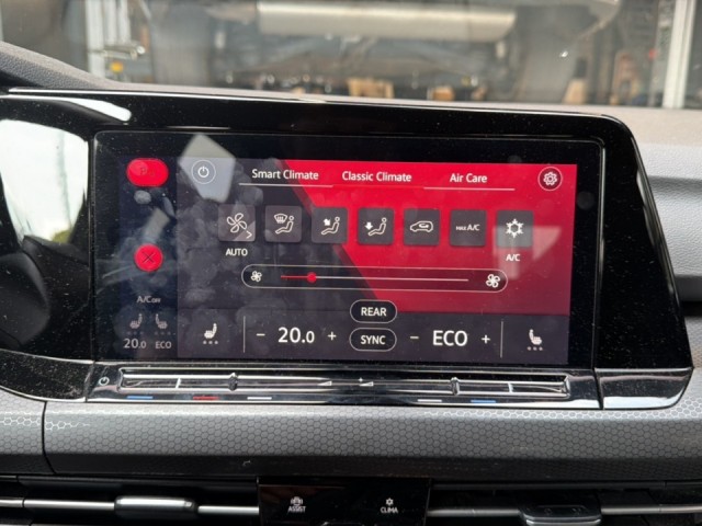 VOLKSWAGEN GOLF 1.4 TSI GTE CAMERA/ACC/IQ-LIGHTS/STOEL+STUURVERW/NAVI/CARPLAY, Vortkamp Enschede, Enschede