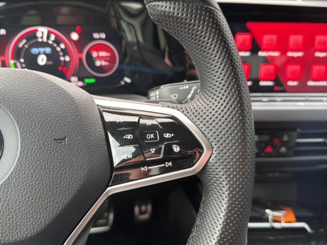 VOLKSWAGEN GOLF 1.4 TSI GTE CAMERA/ACC/IQ-LIGHTS/STOEL+STUURVERW/NAVI/CARPLAY, Vortkamp Enschede, Enschede