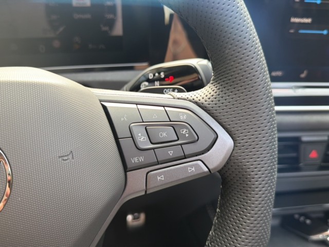 VOLKSWAGEN TIGUAN 1.5 eTSI R-LINE TREKHAAK/PANO-DAK/ELEK-KLEP/CAMERA/ACC/HUD/STOEL+STUURVERW, Vortkamp Enschede, Enschede