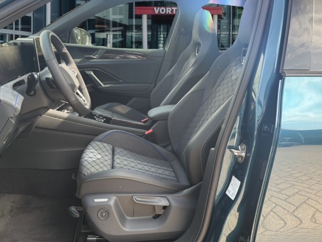 VOLKSWAGEN TIGUAN 1.5 eTSI R-LINE TREKHAAK/PANO-DAK/ELEK-KLEP/CAMERA/ACC/HUD/STOEL+STUURVERW, Vortkamp Enschede, Enschede