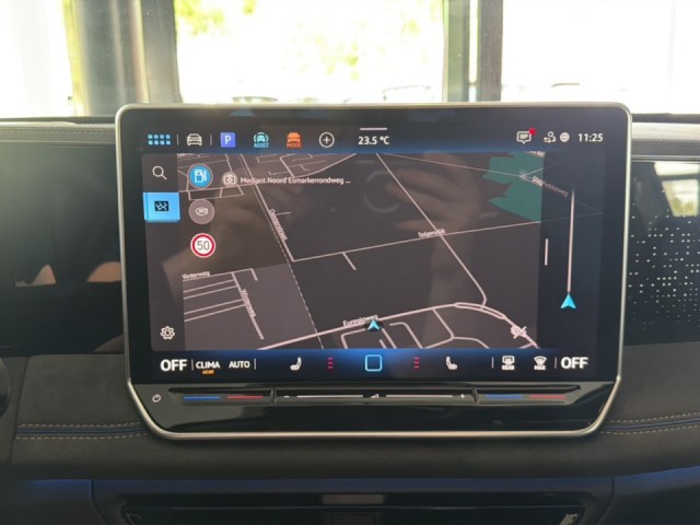 VOLKSWAGEN TIGUAN 1.5 eTSI R-LINE TREKHAAK/PANO-DAK/ELEK-KLEP/CAMERA/ACC/HUD/STOEL+STUURVERW, Vortkamp Enschede, Enschede