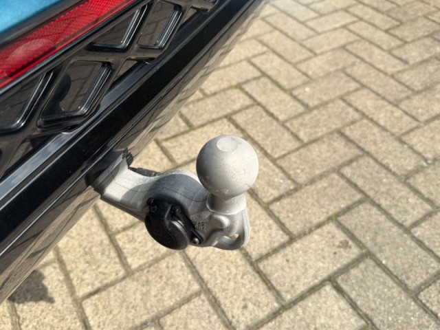 VOLKSWAGEN TIGUAN 1.5 eTSI R-LINE TREKHAAK/PANO-DAK/ELEK-KLEP/CAMERA/ACC/HUD/STOEL+STUURVERW, Vortkamp Enschede, Enschede