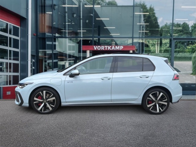 VOLKSWAGEN GOLF 1.5 TSI GTE PANO-DAK/360CAM/LEDER/MEM/ACC/IQ/STANDKACHEL/STOEL+STUURVERW, Vortkamp Enschede, Enschede