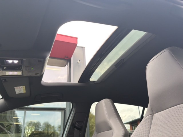 VOLKSWAGEN GOLF 1.5 TSI GTE PANO-DAK/360CAM/LEDER/MEM/ACC/IQ/STANDKACHEL/STOEL+STUURVERW, Vortkamp Enschede, Enschede