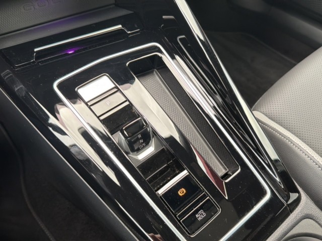 VOLKSWAGEN GOLF 1.5 TSI GTE PANO-DAK/360CAM/LEDER/MEM/ACC/IQ/STANDKACHEL/STOEL+STUURVERW, Vortkamp Enschede, Enschede