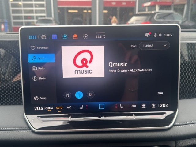 VOLKSWAGEN TIGUAN 1.5 eTSI LIFE TREKHAAK/ELEK-KLEP/CAMERA/ACC/STOEL+STUURVERW/CARPLAY, Vortkamp Enschede, Enschede