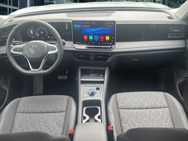 VOLKSWAGEN TIGUAN 1.5 eTSI LIFE TREKHAAK/ELEK-KLEP/CAMERA/ACC/STOEL+STUURVERW/CARPLAY, Vortkamp Enschede, Enschede
