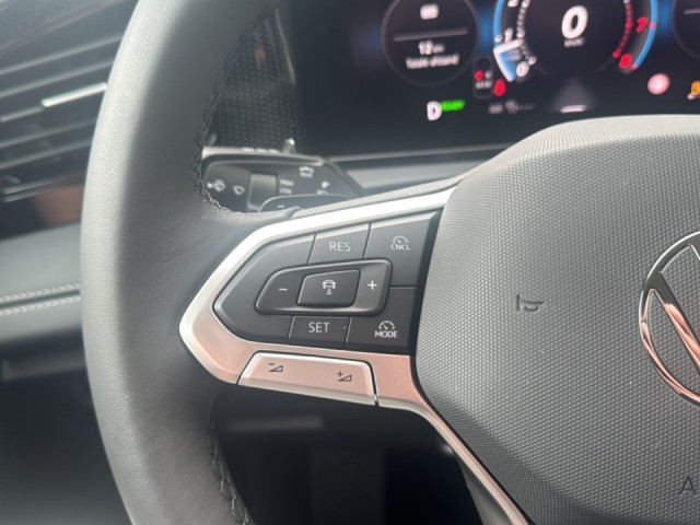 VOLKSWAGEN TIGUAN 1.5 eTSI LIFE TREKHAAK/ELEK-KLEP/CAMERA/ACC/STOEL+STUURVERW/CARPLAY, Vortkamp Enschede, Enschede