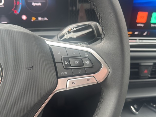 VOLKSWAGEN TIGUAN 1.5 eTSI LIFE TREKHAAK/ELEK-KLEP/CAMERA/ACC/STOEL+STUURVERW/CARPLAY, Vortkamp Enschede, Enschede