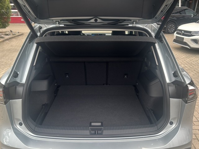 VOLKSWAGEN TIGUAN 1.5 eTSI LIFE TREKHAAK/ELEK-KLEP/CAMERA/ACC/STOEL+STUURVERW/CARPLAY, Vortkamp Enschede, Enschede