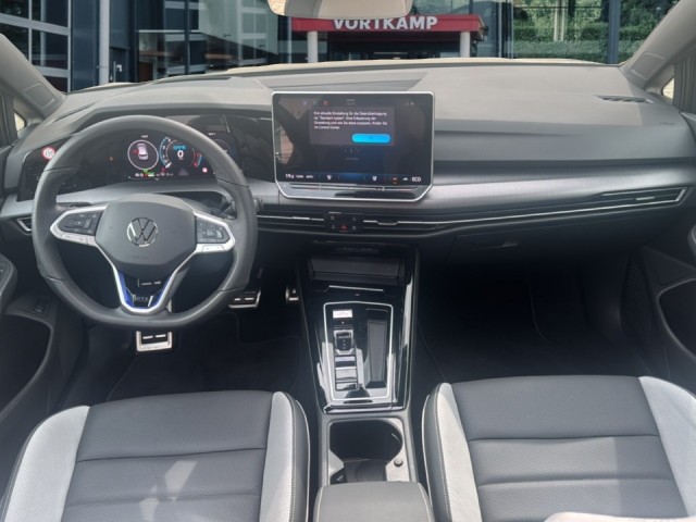 VOLKSWAGEN GOLF 1.5 TSI GTE TREKHAAK/PANO-DAK/CAMERA/ACC/IQ/LEDER/MEM/STOEL+STUURVERW, Vortkamp Enschede, Enschede