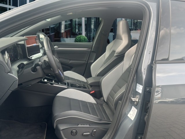 VOLKSWAGEN GOLF 1.5 TSI GTE TREKHAAK/PANO-DAK/CAMERA/ACC/IQ/LEDER/MEM/STOEL+STUURVERW, Vortkamp Enschede, Enschede