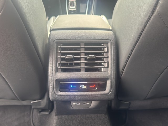 VOLKSWAGEN GOLF 1.5 TSI GTE TREKHAAK/PANO-DAK/CAMERA/ACC/IQ/LEDER/MEM/STOEL+STUURVERW, Vortkamp Enschede, Enschede