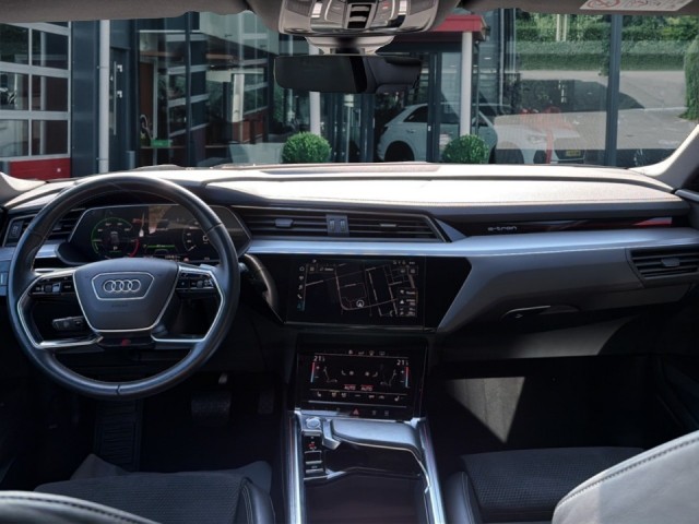 AUDI E-TRON 50 QUATTRO ADVANCED TREKHAAK/PANO-DAK/ELEK-KLEP/CAMERA/HUD/MEM/B&O/ACC, Vortkamp Enschede, Enschede