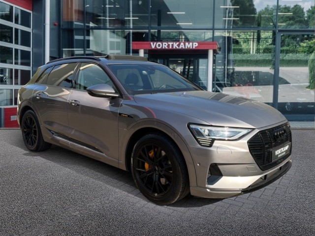 AUDI E-TRON 50 QUATTRO ADVANCED TREKHAAK/PANO-DAK/ELEK-KLEP/CAMERA/HUD/MEM/B&O/ACC, Vortkamp Enschede, Enschede