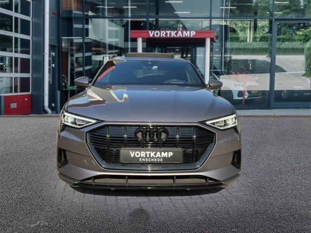 AUDI E-TRON 50 QUATTRO ADVANCED TREKHAAK/PANO-DAK/ELEK-KLEP/CAMERA/HUD/MEM/B&O/ACC, Vortkamp Enschede, Enschede