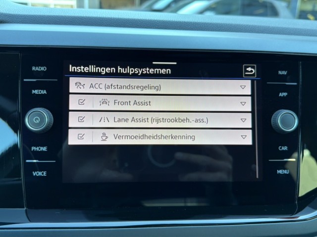 VOLKSWAGEN TAIGO 1.0 TSI R-LINE PANO-DAK/CAMERA/ACC/IQ/STOELVERW/NAVI/CARPLAY, Vortkamp Enschede, Enschede