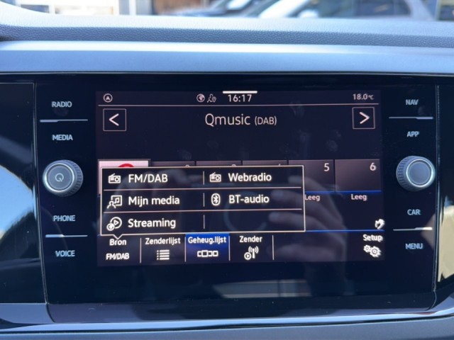 VOLKSWAGEN TAIGO 1.0 TSI R-LINE PANO-DAK/CAMERA/ACC/IQ/STOELVERW/NAVI/CARPLAY, Vortkamp Enschede, Enschede