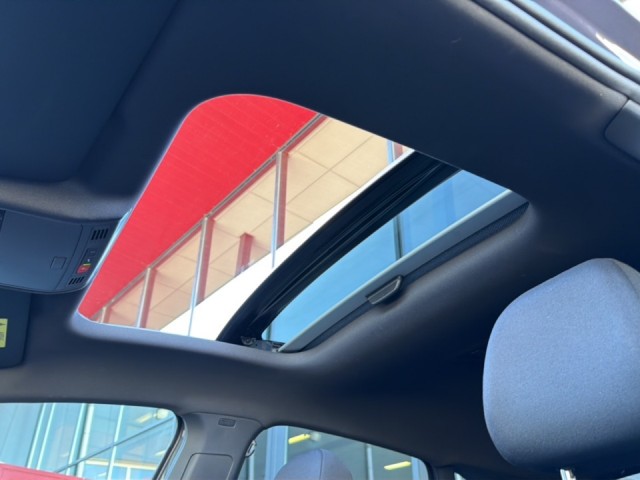 VOLKSWAGEN TAIGO 1.0 TSI R-LINE PANO-DAK/CAMERA/ACC/IQ/STOELVERW/NAVI/CARPLAY, Vortkamp Enschede, Enschede