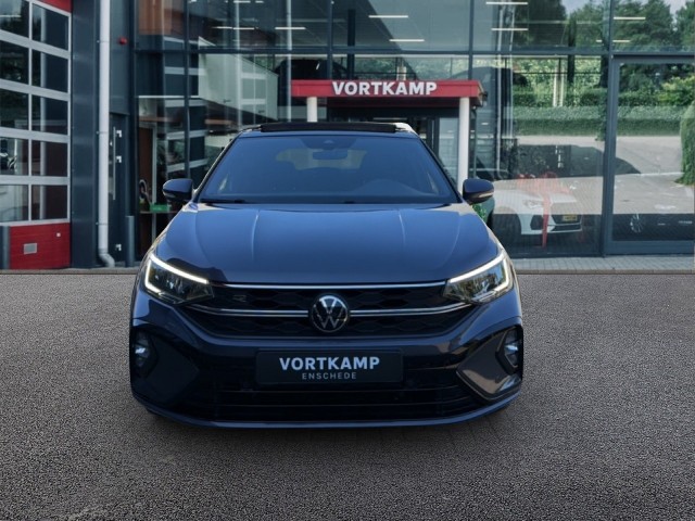 VOLKSWAGEN TAIGO 1.0 TSI R-LINE PANO-DAK/CAMERA/ACC/IQ/STOELVERW/NAVI/CARPLAY, Vortkamp Enschede, Enschede