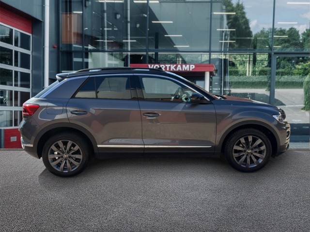 VOLKSWAGEN T-ROC 1.5 TSI DSG SPORT PANO-DAK/ACC/CAMERA/ACC/STOELVERW, Vortkamp Enschede, Enschede