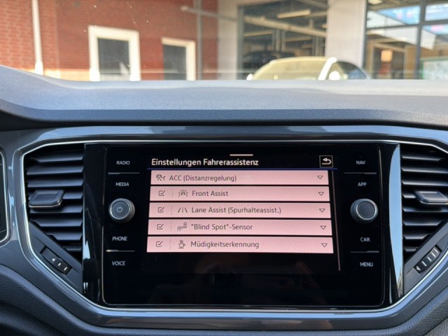 VOLKSWAGEN T-ROC 1.5 TSI DSG SPORT PANO-DAK/ACC/CAMERA/ACC/STOELVERW, Vortkamp Enschede, Enschede