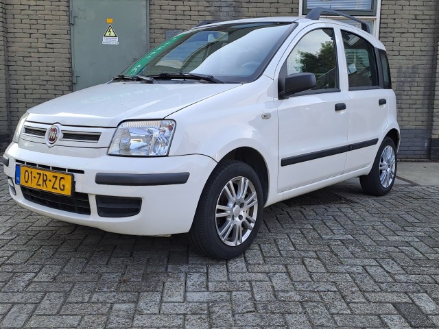 FIAT PANDA 1.2 YOUNG Airco--LM Velgen, Autobedrijf Toon van Eijk, Bodegraven
