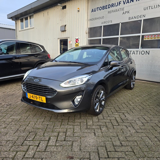 FORD FIESTA 1.0 EcoBoost Titanium ** Distributie ketting ** , van Rooijen Automotive, Hazerswoude Dorp