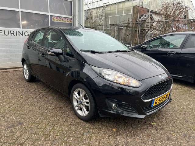 FORD FIESTA 1.25 Style  ** 4 Cilinder **, van Rooijen Automotive, Hazerswoude Dorp