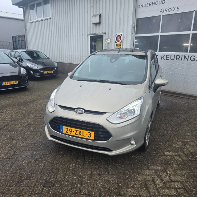 FORD B-MAX 1.0 Ecoboost Titanium / Panoramadak , van Rooijen Automotive, Hazerswoude Dorp