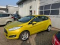 FORD FIESTA 1.0 ecoboost titanium ** nieuwe distributieriem **, van Rooijen Automotive, Hazerswoude Dorp