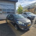 PEUGEOT 208  208 1.2VTI 60KW ALLURE / Trekhaak / , van Rooijen Automotive, Hazerswoude Dorp
