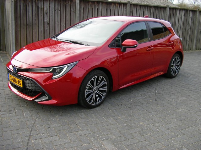TOYOTA COROLLA 1.8 Hybrid Dynamic DODEHOEK PARKASSIST NAVI CARPLAY, Autobedrijf Kroezen, Tubbergen