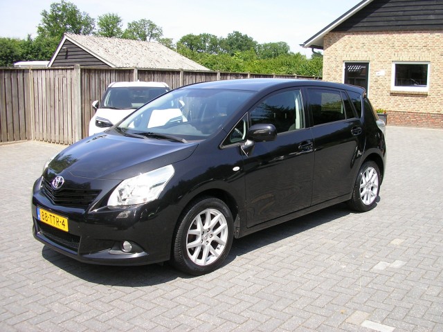 TOYOTA VERSO 1.8 VVT-i Business NAVI PANORAMA CAMERA NL-AUTO, Autobedrijf Kroezen, Tubbergen
